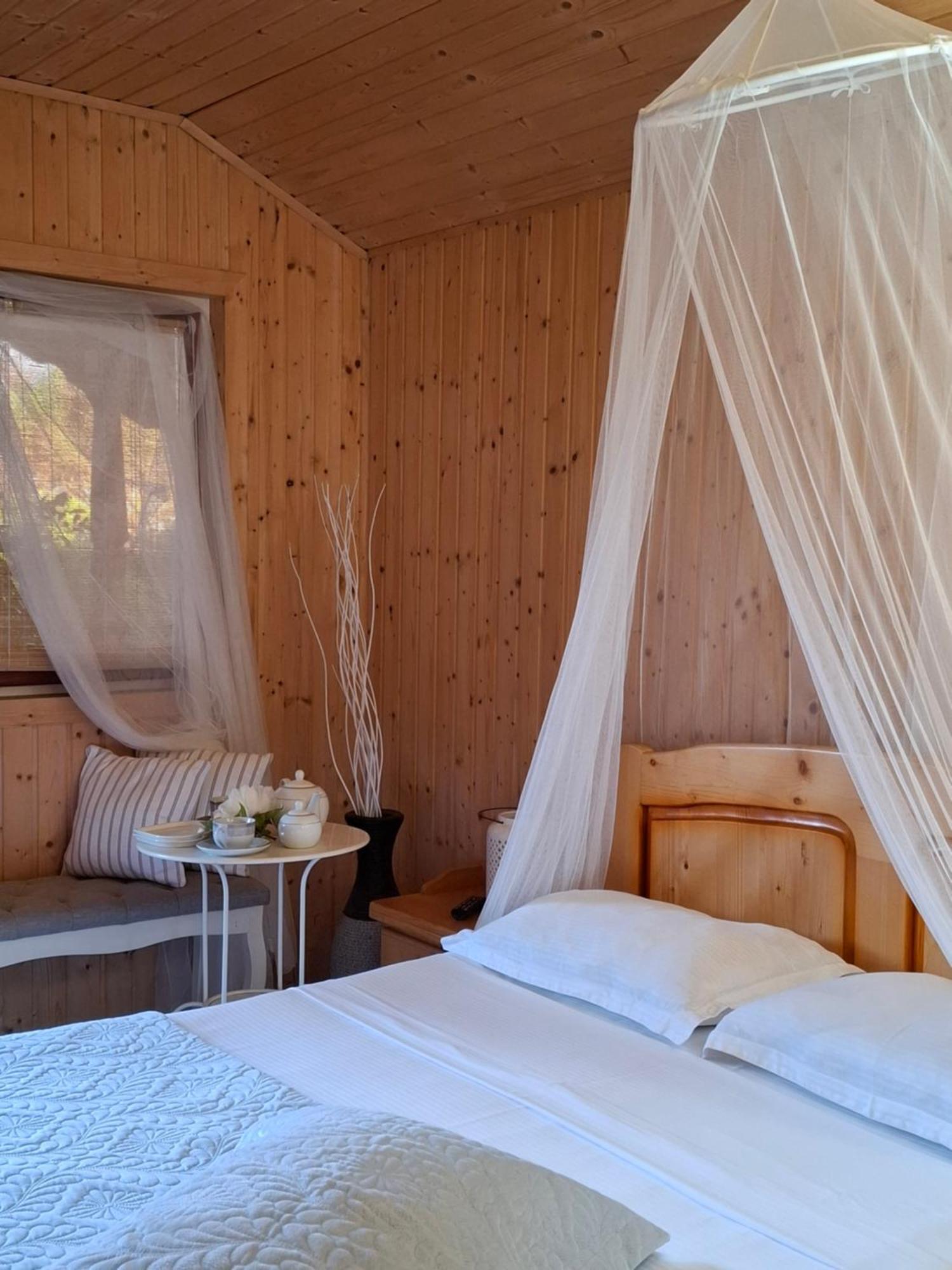 Cabane De Lemn Costinești Exterior foto